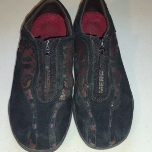 Merrell slip-on zipper closure sneakers size:6.5